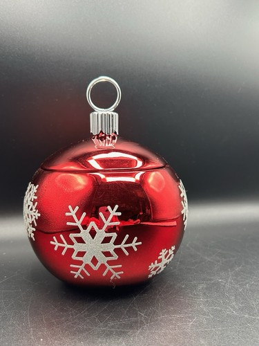 Teleflora lidded red ornament - lidded,